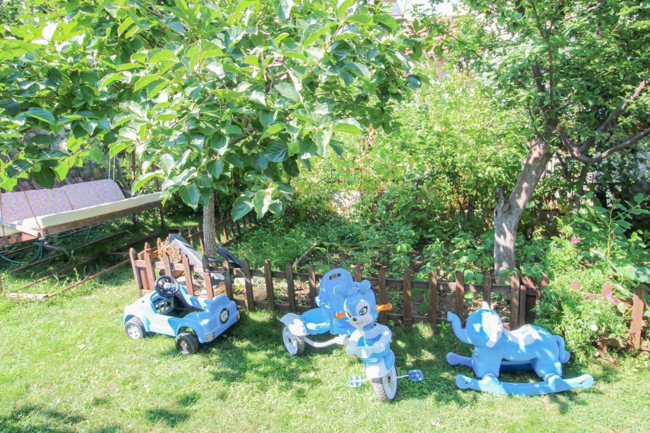 Apartmani Mishe Vevčani Esterno foto